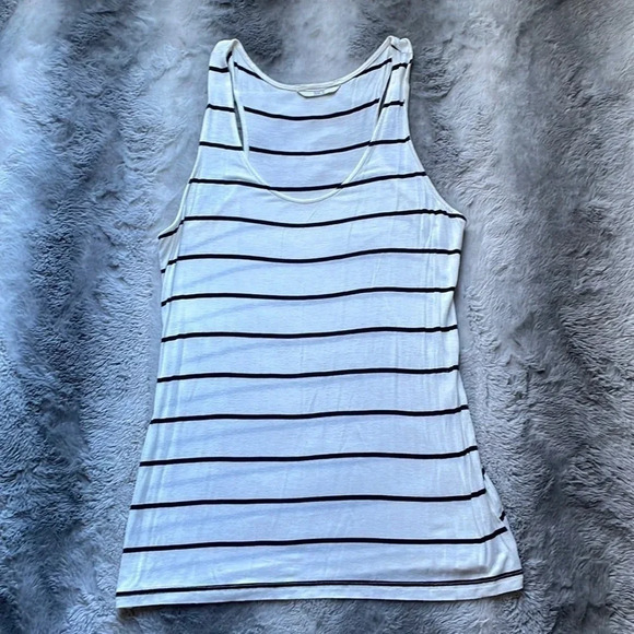 BKE BUCKLE BLACK AND WHITE STRIPED RACERBACK TANK TOP XL FITTED‎ - Picture 1 of 6